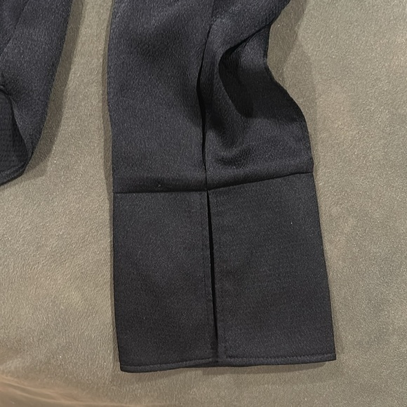 Size small Wild Fable silk bow tie blouse - Picture 5 of 8